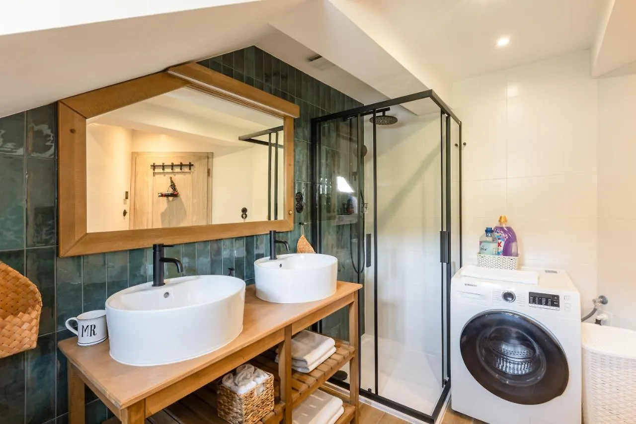 Bohemian Chic 2 Bedroom 2 Bathroom Loft With Hanging Chair Prague