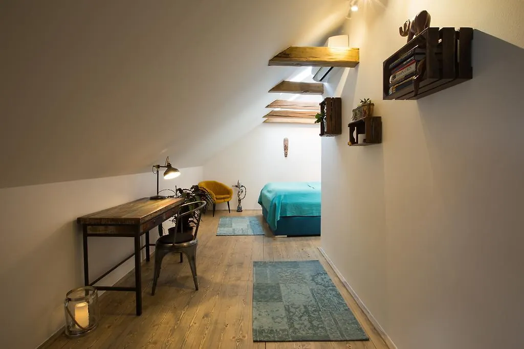 Bohemian Chic 2 Bedroom 2 Bathroom Loft With Hanging Chair Prague